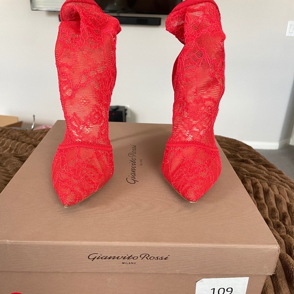 GIANVITO ROSSI Pizzo Stretch Lace Suede Tabasco Red Bootie Size 38 1/2 - Picture 1 of 11